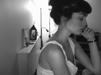 perfladies:  bbygypsy:  I try to be sexy but it’s impossible.  perfecttttt. 