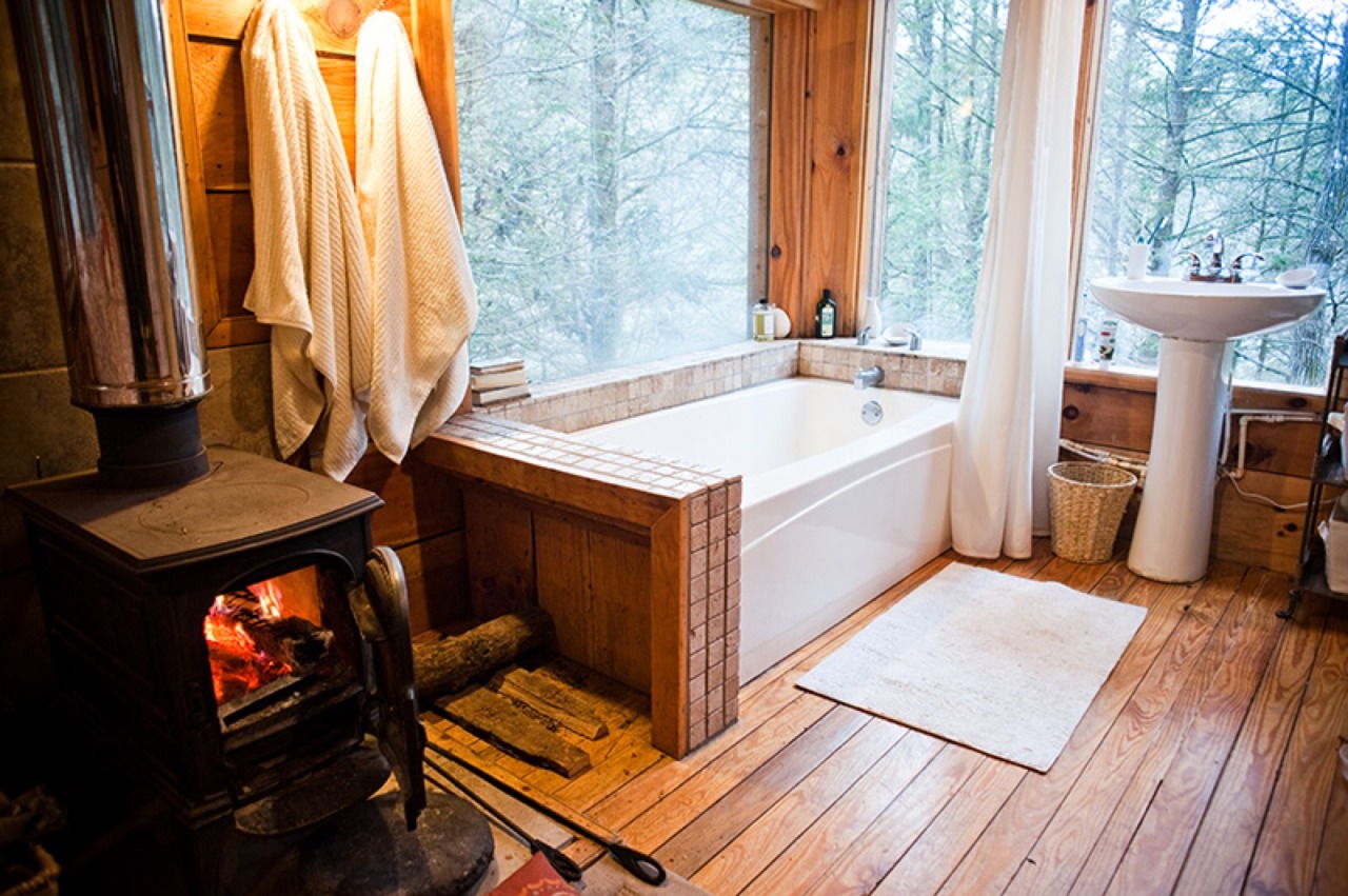 smallandtinyhomeideas:  ASHEVILLE TREEHOUSE | mike belleme for lovebryan / hat tip