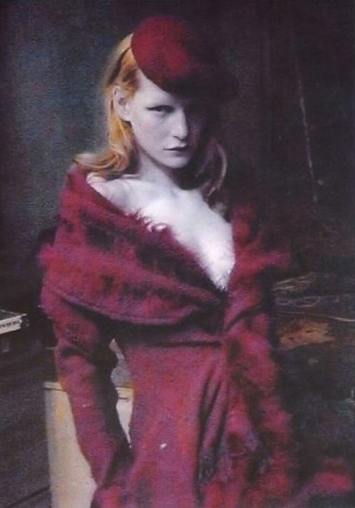 jinxproof: Kirsten Owen Yohji Yamamoto F/W 1997-98 ph. Paolo Roversi