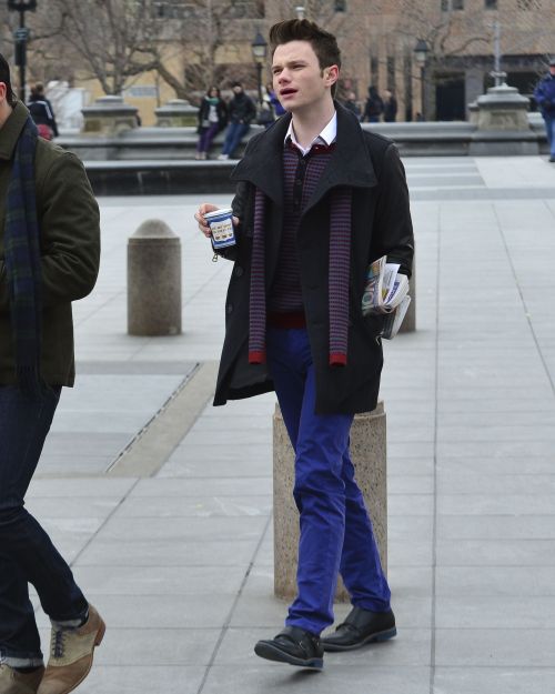 chriscolfernews-archive: Chris Colfer films “Glee” at Washington Square Park [UHQ]