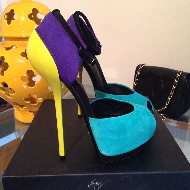 fashionistaswonderland:  myhautecloset