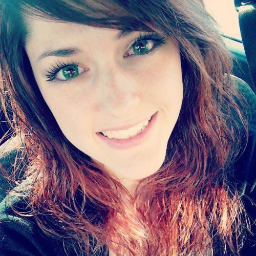taburedheads:  Try TrueTabu For More Sexy Redheads Like This One