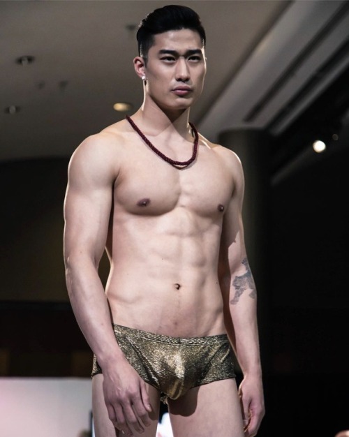melaninmuscle:  JOEY KIHO KIM