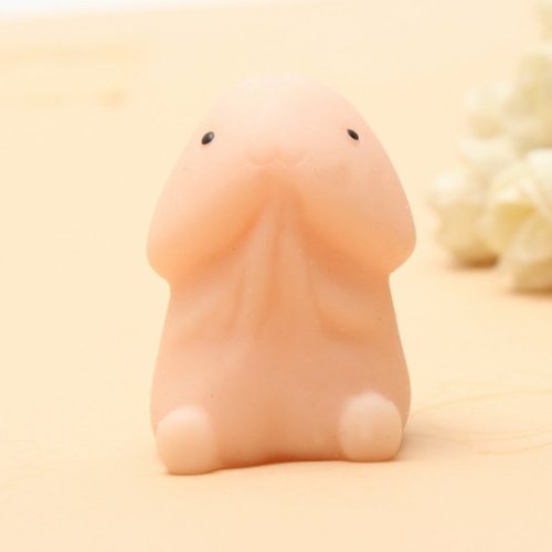 rar3kain: naranja-style:  Mochi Dingding Squishy toys  Get more cute toys here at Newchic!    Flash Deal up to 60% off!   Discount code:spring15off    i wanna get one and use it to pack lol 