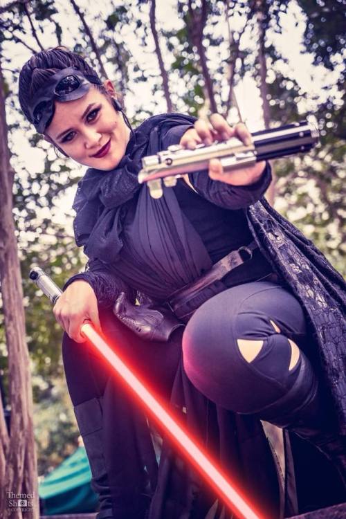 “Game over Jedi&hellip;”Photo by ThemedShotsDark Rey is socalcostumes