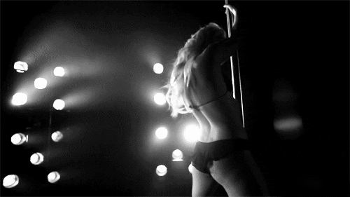 bellahoney101:  #swagg #dance #pole
