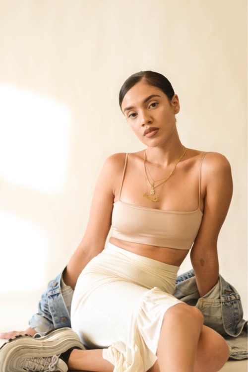 sowavyb: @notbad4agirl shot by geezus for Thursdayparty. 