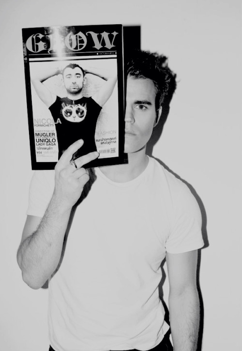 Paul Wesley - Page 2 Tumblr_nvfdpgU9YY1rwpsxvo1_500