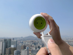 timgspears:  Window Socket - Kyuho Song &amp; Boa Oh So this is an absolutley brilliant idea! Just attach the plug on to a window and it will harness solar energy. A small converter will convert it into electricity which can be freely used as a plug when