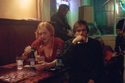 nadi-kon:  “Adults are, like, this mess of sadness and phobias.” Eternal Sunshine of the Spotless Mind (2004) dir. Michel Gondry  