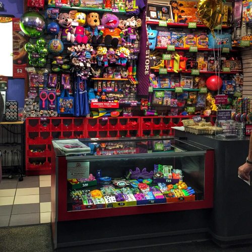 Chuck E Cheese’s