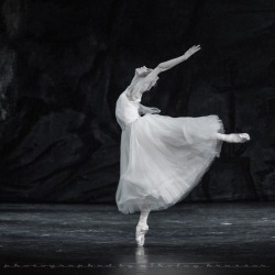 intiballet:  Diana Vishneva in Giselle 