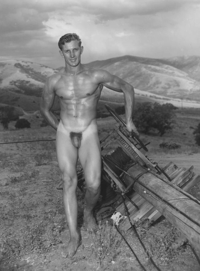 jpelwes:  Jerry Debry photographed by Bruce of Los Angeles. 