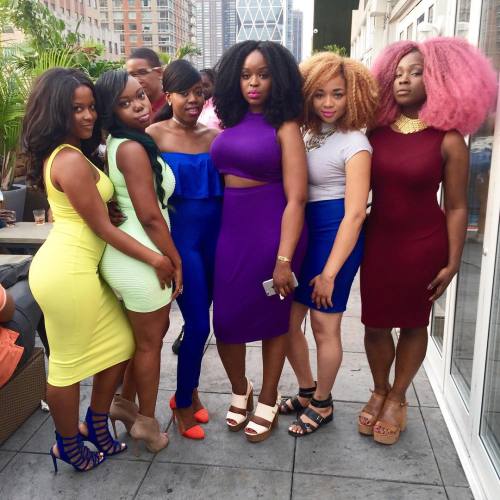 slave2blackpeople:  blackandkillingit:  societydoesntphaseme:  Different Flavors.🌈  BGKI - the #1 website to view fashionable & stylish black girls shopBGKI today   Different flavors but all Goddesses!