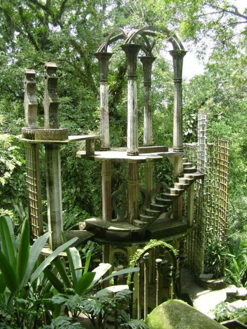voiceofnature: Amazingly surreal Las Pozas in the rainforest by Xilitla in the Mexico mountains. Created by Edward James in the 40′s, it includes more than 80 acres of natural waterfalls and pools interlaced with towering surrealist sculptures and