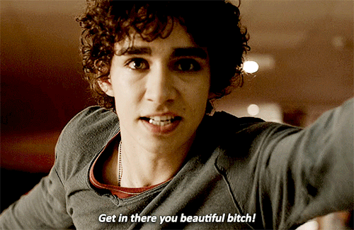 Misfits 1.04