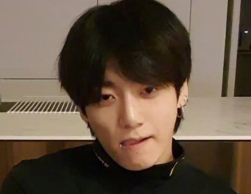 "I Promise I'll Pull Out And If I Don't I'll Make Sure To Pay My Child Support On Time" He Pouts