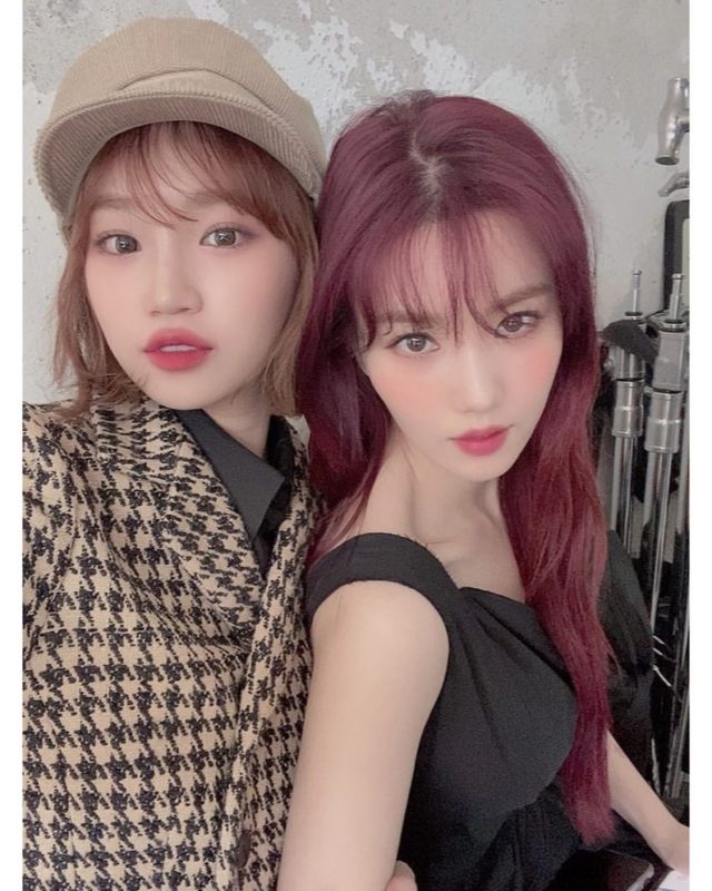 wiz one kwon eunbi x kim chaewon wiz one kwon eunbi x kim chaewon