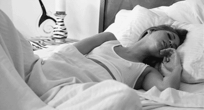 te-espero-en-mi-cuarto:    -Geraldine.  