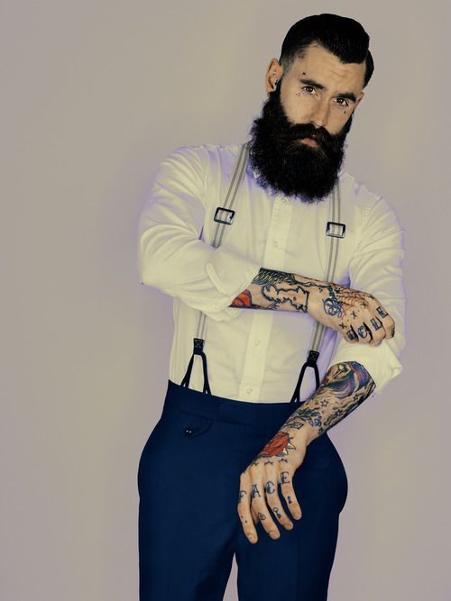b-e-4-r-d-s-t-o-r-m:Ricki Hall is so sexy!!!