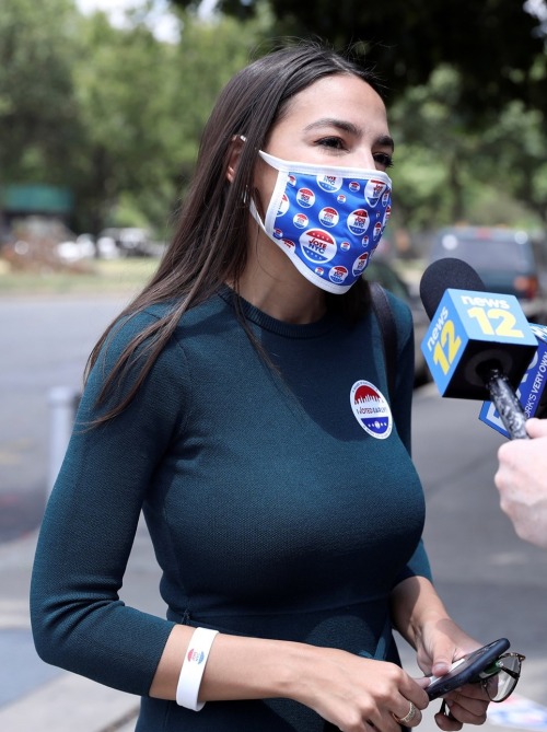 Alexandria Ocasio Cortez working that body for all our benefit