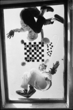 Porn Pics fashionlandscapeblog:Duchamp and Dali playing