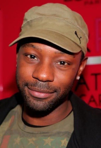 skarsgardstar:  All hail the extremely talented and underrated Nelsan Ellis. I wish Lafayette and Eric could have their own spinoff where they just fuckin dance!  My favourite hooker