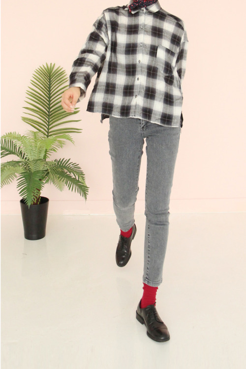 daeum:GRAY SLIM JEAN WITH HIGH WAIST36,000원