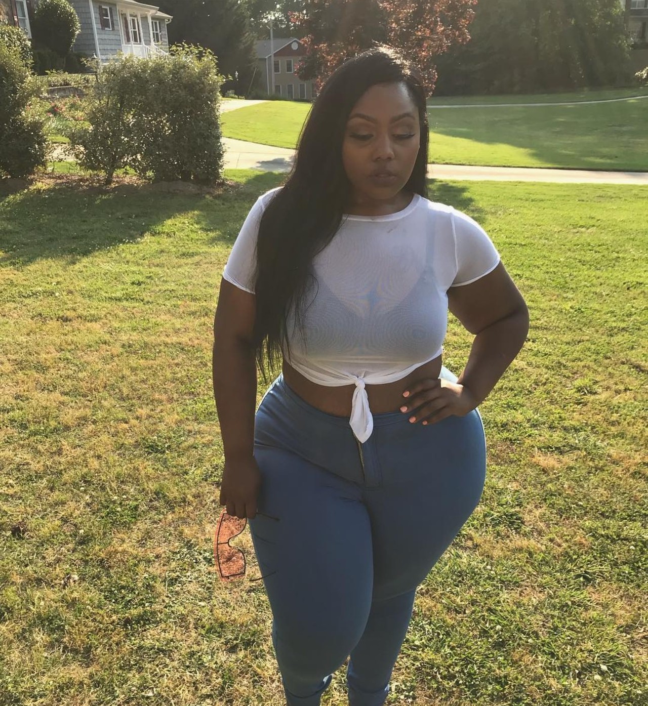 hemifever:Missdivakurves any day anytime