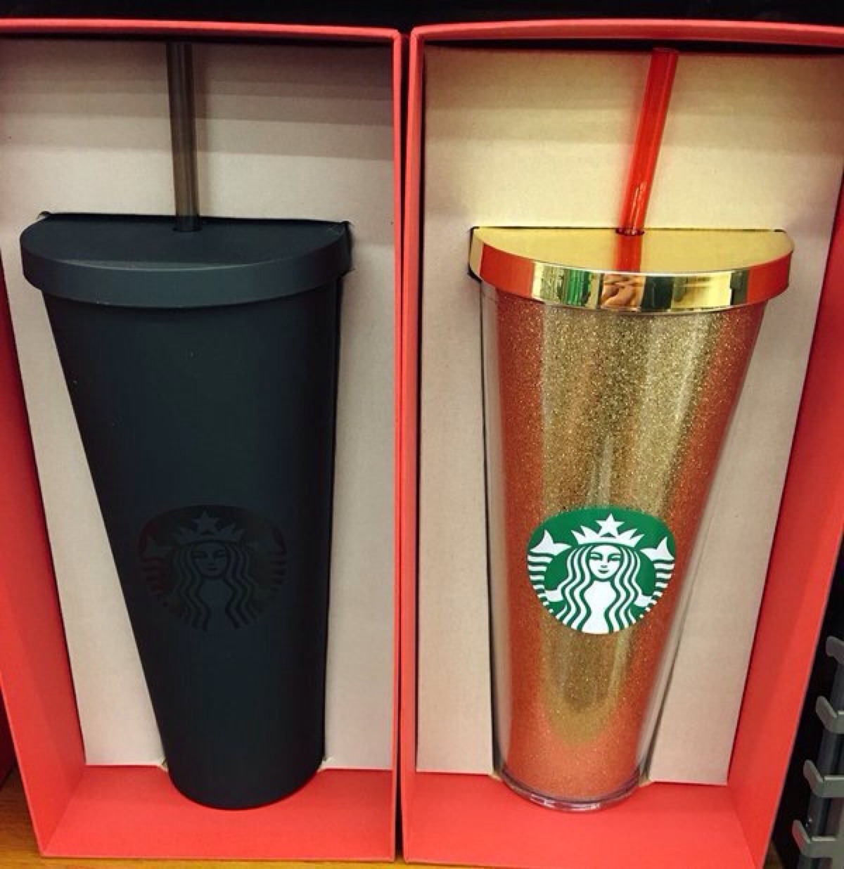 charlie-morse:  Phan at Starbucks