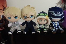 Noiz is so tiny. 8&rsquo;D Everyone&rsquo;s safe and sound now.Babies. ♥