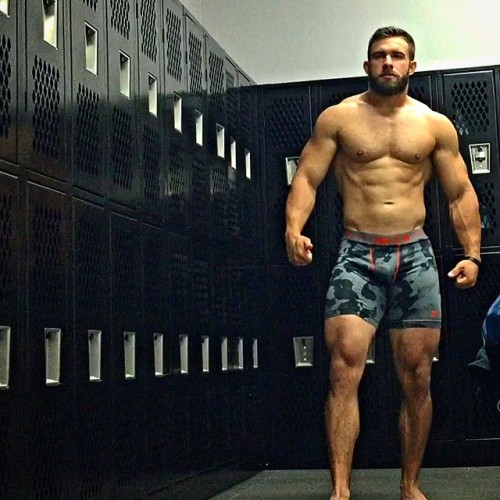 hyper-masculine:    ► HYPER-MASCULINE ♂ ◄ [page]♂ ♂♦ Hyper-Masculine ARCHIVE ♦ [all pics]    
