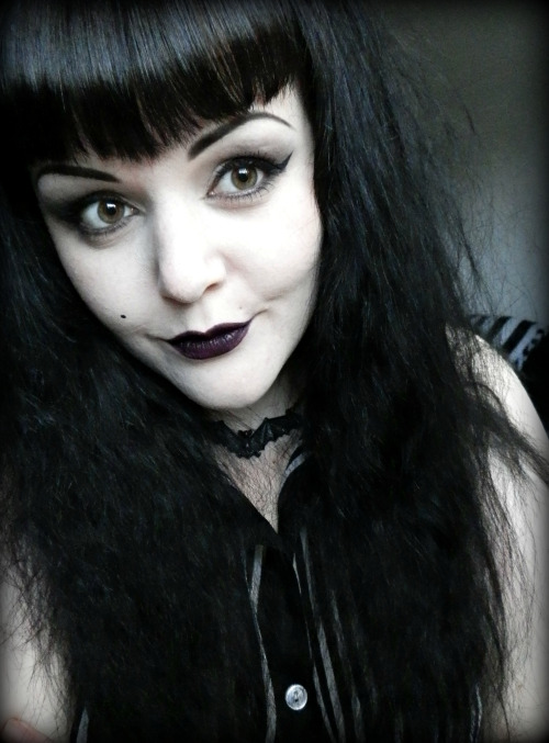 putridpink:  wifetodarkness:  Seeing as everyone is doing it, my 2013 in selfies :)   You are perfection 
