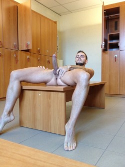 Grrrr-4-Fur:  Ready For Locker Room Action.  Come On In, Sit Down And Let’s Go
