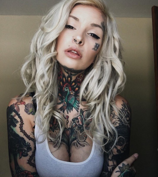 caroline