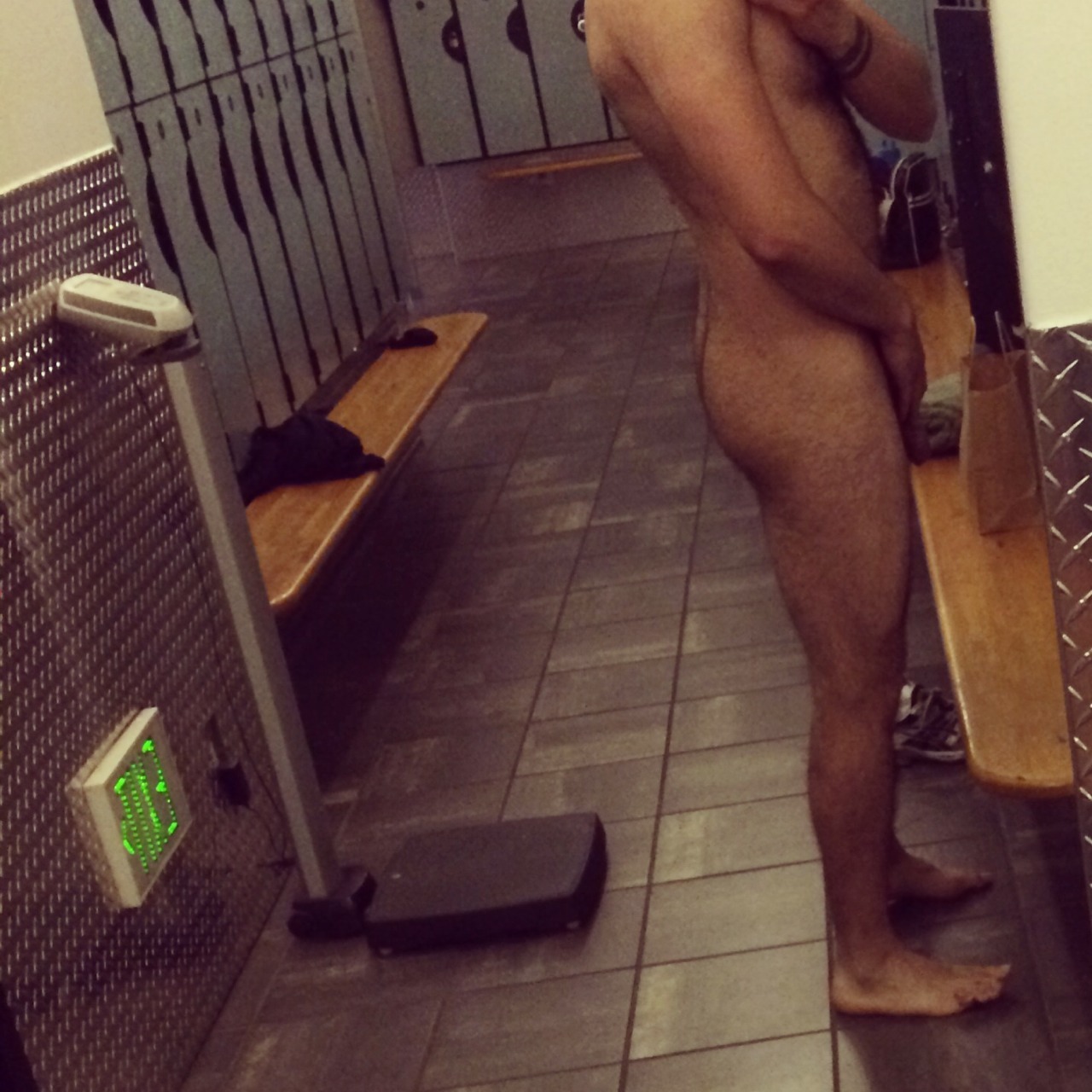 bromancing-the-stone:  There were way too many people at the gym last night and this