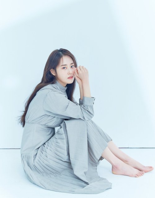  Heo Gayoon official profile picture from REDWOODS | #HappyGayoonDay 