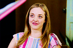 odairsheart:  That one there, that’s Karen Smith. She’s one of the dumbest girls you will ever meet. 