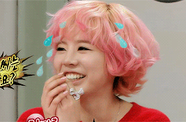 soonqus:  pink angel 💘 