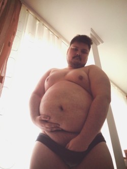 cubfairy:  I need some belly lover