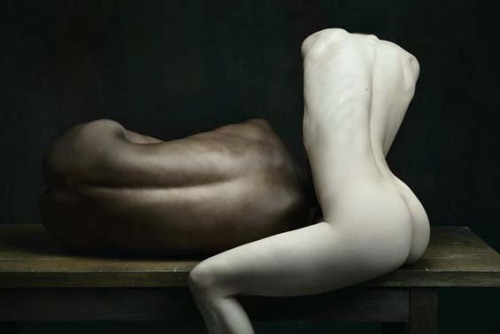(via Drifting: The Haunting, Baroque-Style Nudes Of Olivier Valsecchi Embody Beauty And Despair - Be