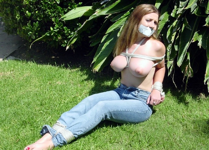kinkking88:  Tied up outdoors 