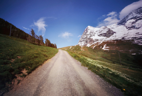 definitelydope:  all around the alps (by manyfires)