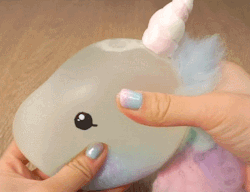 princess-kittyy-cat:  toywaving:  DIY Unicorn Stress Ball (x)  I want to make this so bad 