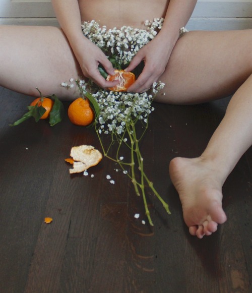 litttle–peach:  Tangerine dream. 