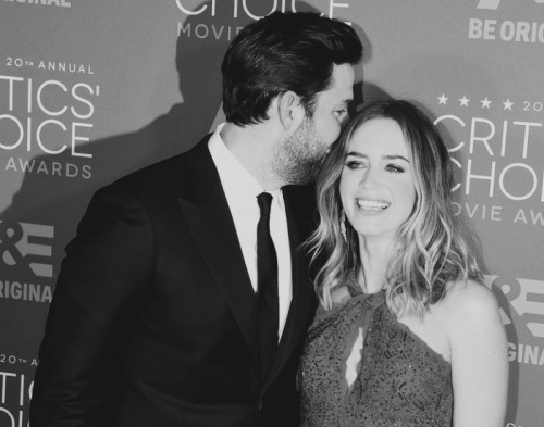 milusvery: I’m with someone who makes me incredibly happy. I’m not one of those people w