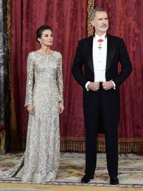 May 17, 2022: King Felipe and Queen Letizia offered a gala dinner to Sheikh Tamim bin Hamad Al Thani