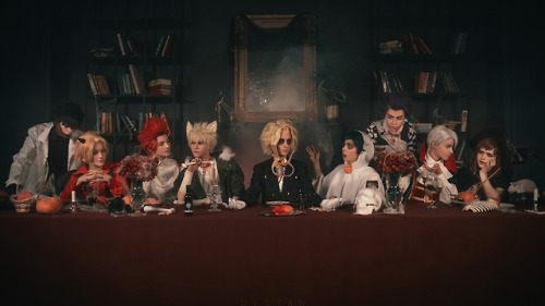 [ The Last Supper ]  Dabi, Kaminari, Kirishima, Bakugou, All Might, Midoriya, Shinsou, Todoroki, Ura