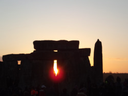 youreyesblazeout:  Winter Solstice at Stonehenge…