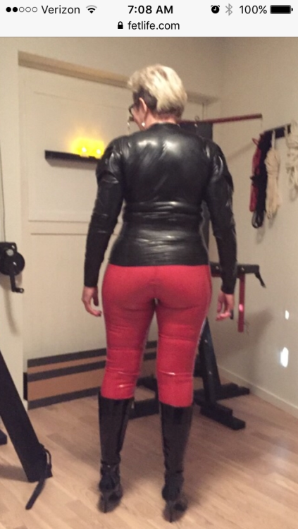 I love wearing tight rubber cloths they allow me to let my sadistic power come out and be worshiped.